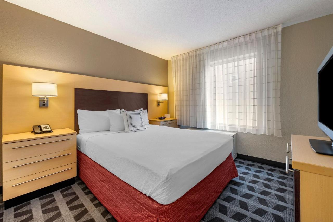 Towneplace Suites By Marriott Vincennes Esterno foto