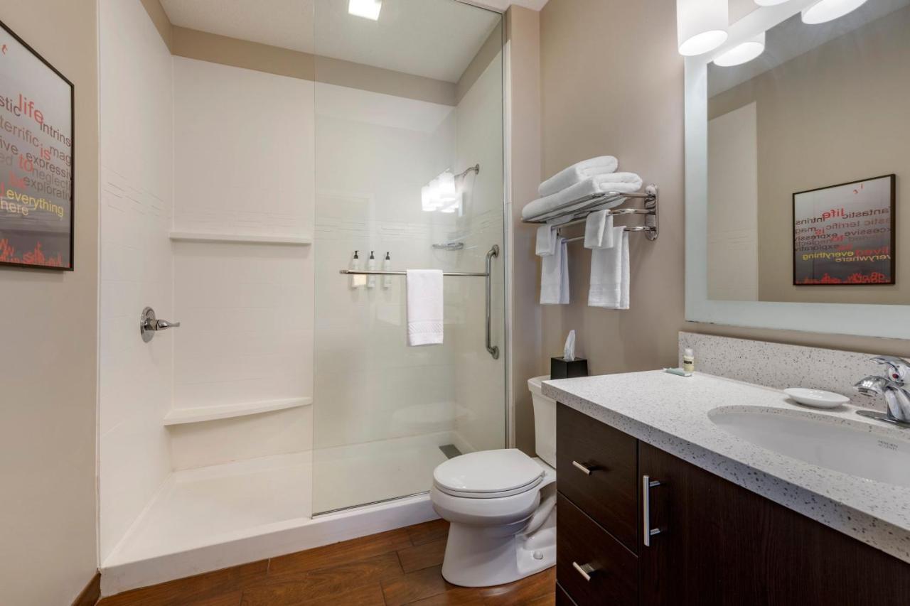 Towneplace Suites By Marriott Vincennes Esterno foto